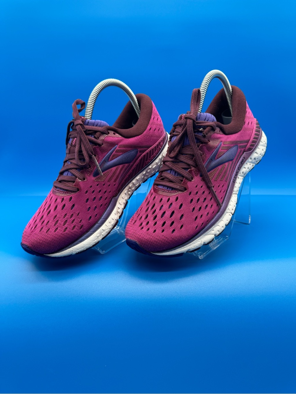 Brooks Transend 6 Women's Magenta Running Sneakers 1202871B531 Cushioned Size 7